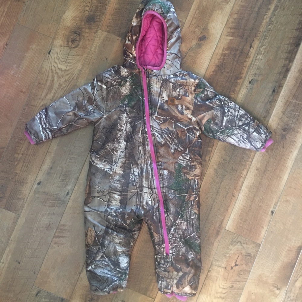 Carhartt 24month snow suit